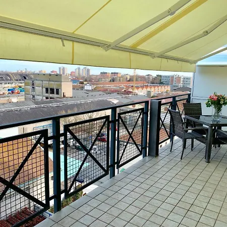 Darsena Open Space شقة
